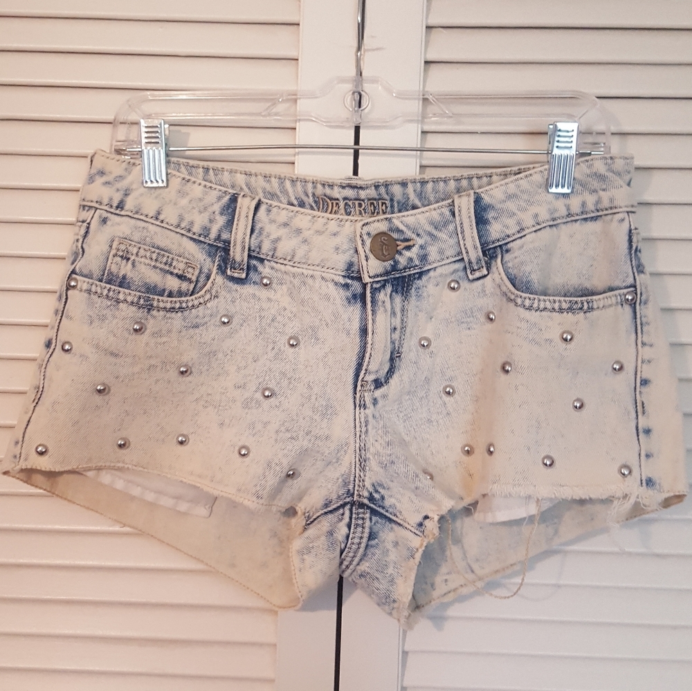 Studded detail Shorts